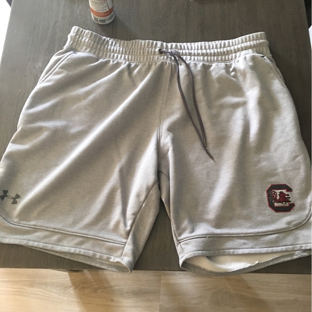Under Armour South Carolina Men’s Light Gray Athletic Shorts with Drawstring 2XL